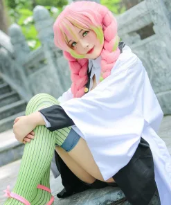 Mitsuri Kanroji demon slayer cosplay